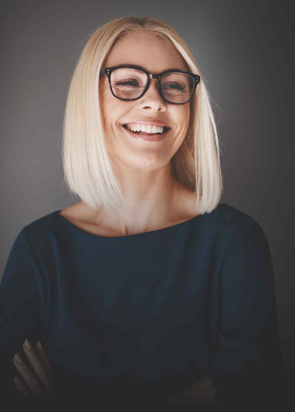 https://rushlyexpress.com/wp-content/uploads/2019/02/team_02.jpg